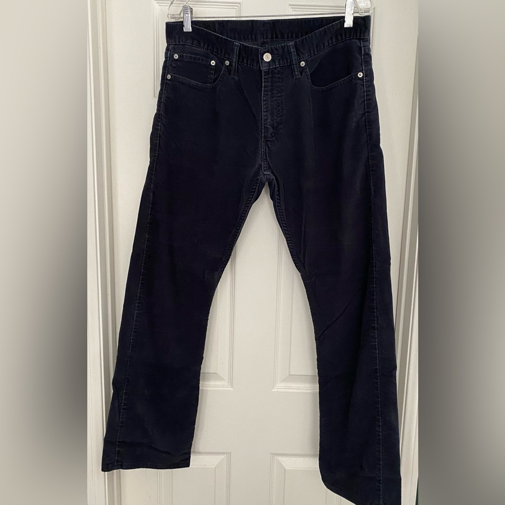 Levi Corduroy Pants.